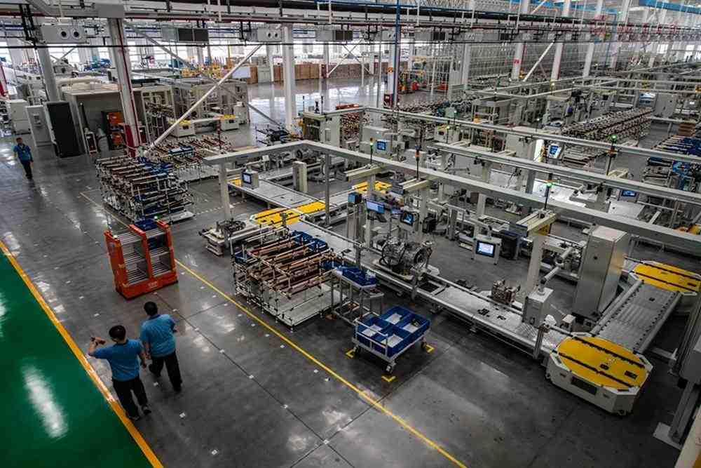 法士特高智新公司&ldquo;智行&rdquo;變速器新裝配線正式投產